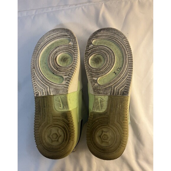 Nike Air Force 1 React Sail Barely Volt Size 9.5 - Picture 6 of 6